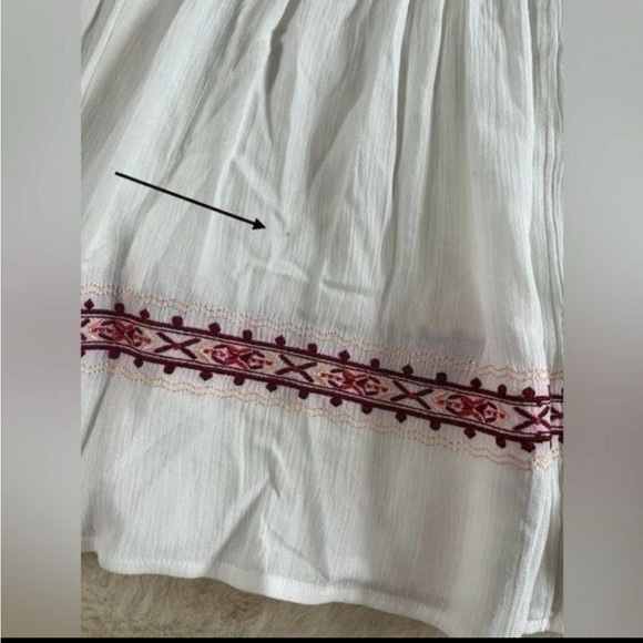 Torrid embroidered babydoll style top 00 - Picture 7 of 8